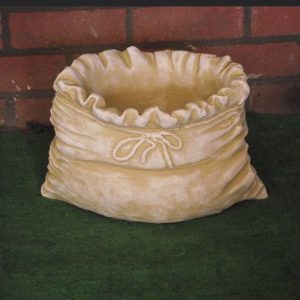 Sack planter